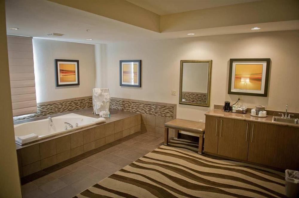 Hampton Inn Oakland-Hayward Zimmer foto