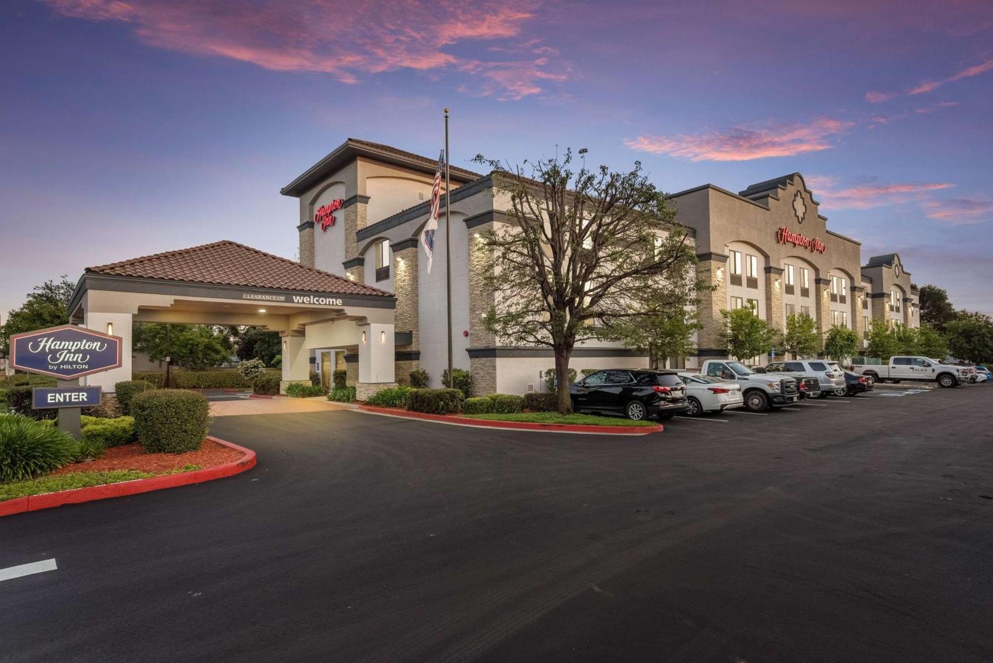 Hampton Inn Oakland-Hayward Exterior foto